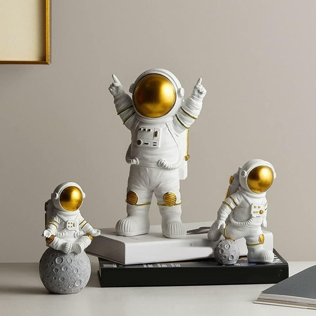 Astronaut Figurine Set | Space-Themed Decor Set | Crazyshopy